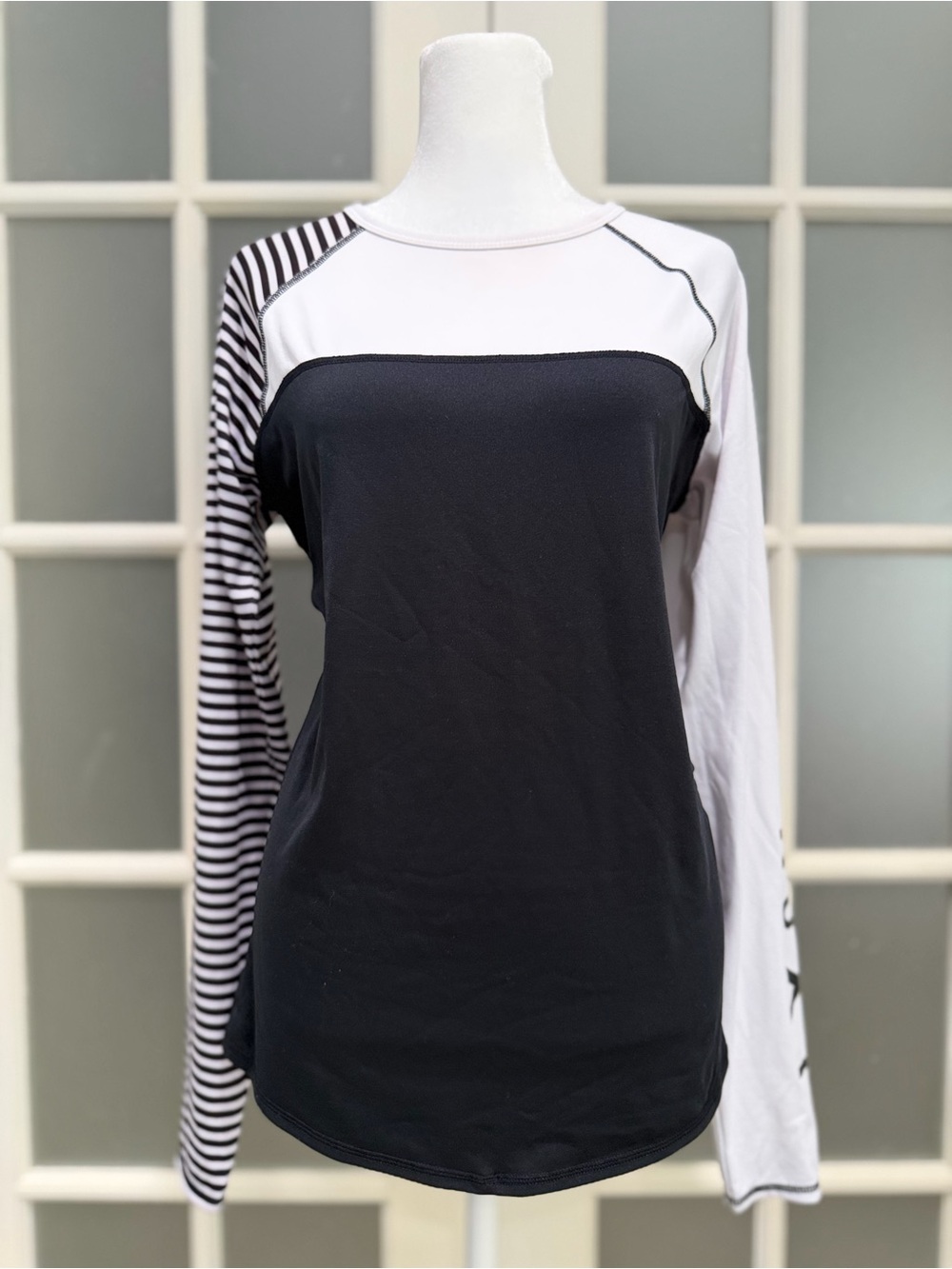 Roxy Women Rash Guard Top